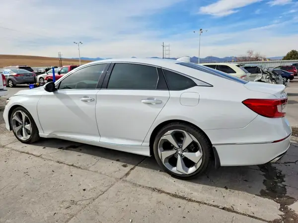 1HGCV1F99JA149658 2018 HONDA ACCORD - Image 2