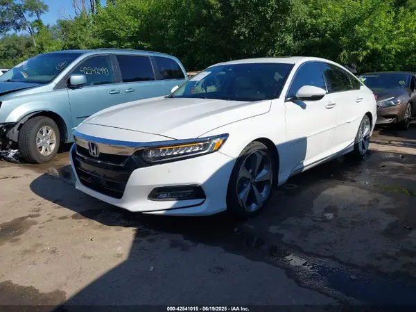 1HGCV1F99JA165374 2018 HONDA ACCORD - Image 2