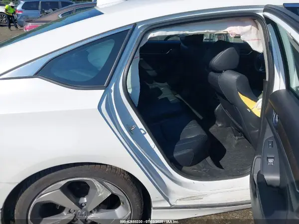 1HGCV1F99JA192929 2018 HONDA ACCORD - Image 8