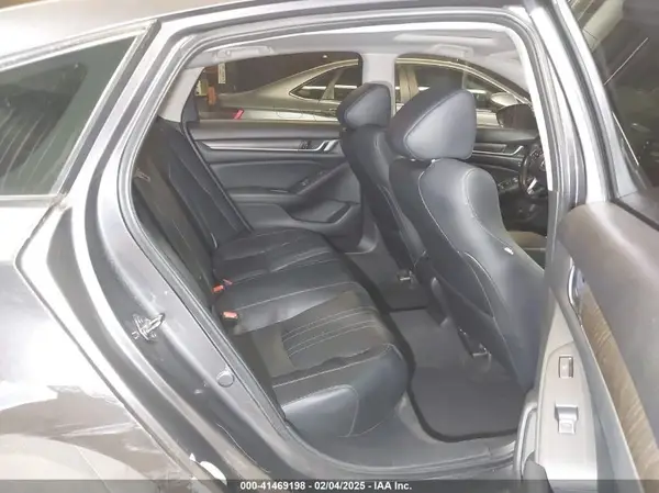 1HGCV1F9XJA005245 2018 HONDA ACCORD - Image 8