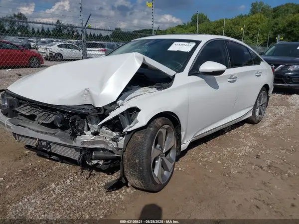 1HGCV1F9XJA008453 2018 HONDA ACCORD - Image 2