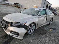 1HGCV1F9XJA014480 2018 HONDA ACCORD