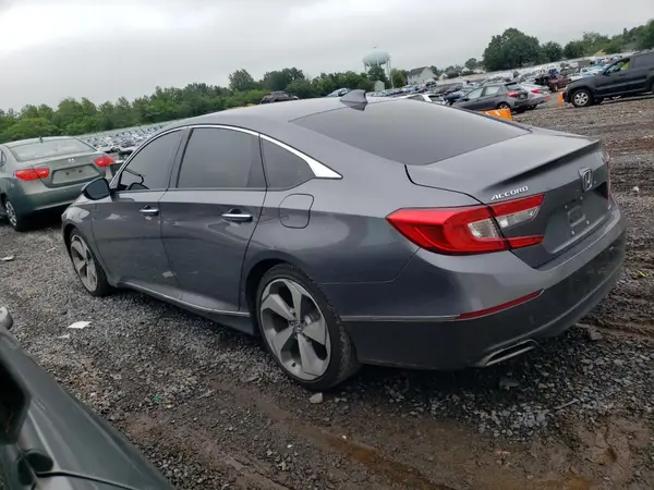 1HGCV1F9XJA017766 2018 HONDA ACCORD - Image 2