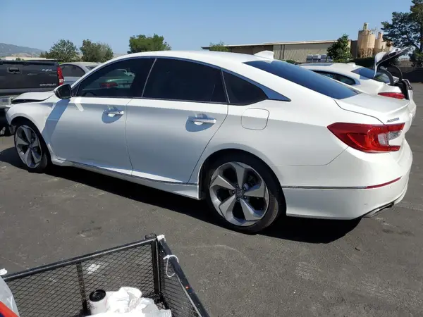 1HGCV1F9XJA018710 2018 HONDA ACCORD - Image 2
