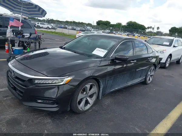 1HGCV1F9XJA030484 2018 HONDA ACCORD - Image 2
