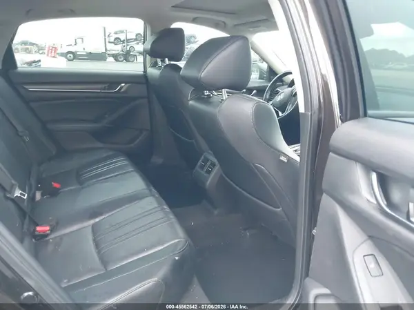 1HGCV1F9XJA030484 2018 HONDA ACCORD - Image 8