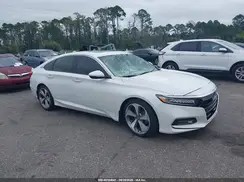 1HGCV1F9XJA044675 2018 HONDA ACCORD