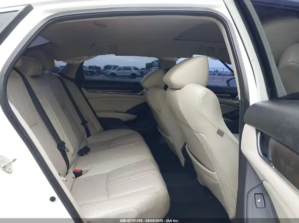 1HGCV1F9XJA047799 2018 HONDA ACCORD - Image 8