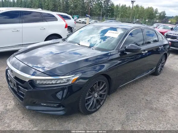1HGCV1F9XJA050766 2018 HONDA ACCORD - Image 2