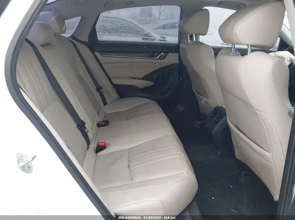 1HGCV1F9XJA059662 2018 HONDA ACCORD - Image 8