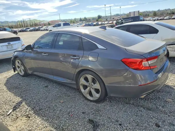 1HGCV1F9XJA060343 2018 HONDA ACCORD - Image 2