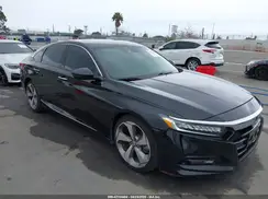 1HGCV1F9XJA109038 2018 HONDA ACCORD