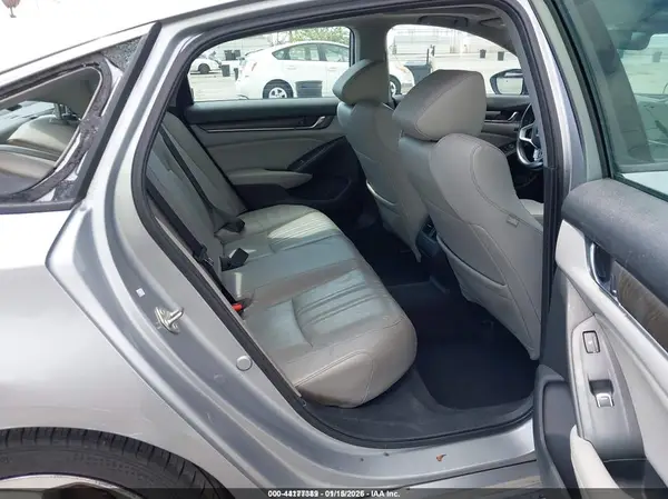 1HGCV1F9XJA122565 2018 HONDA ACCORD - Image 8