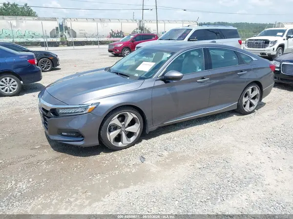 1HGCV1F9XJA138071 2018 HONDA ACCORD - Image 2