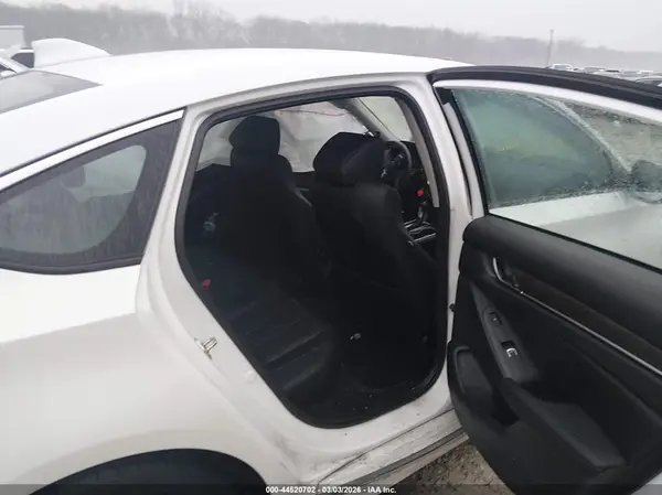 1HGCV1F9XJA140354 2018 HONDA ACCORD - Image 8