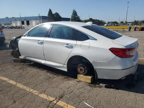 1HGCV1F9XJA144131 2018 HONDA ACCORD - Image 2