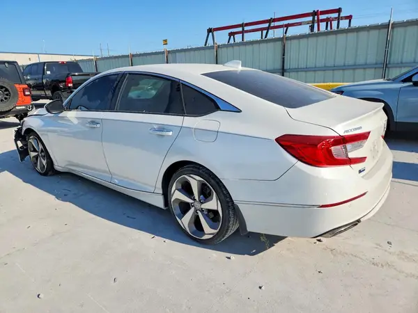 1HGCV1F9XJA175783 2018 HONDA ACCORD - Image 2