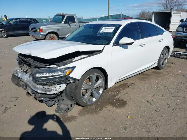 1HGCV1F9XJA218485 2018 HONDA ACCORD - Image 2