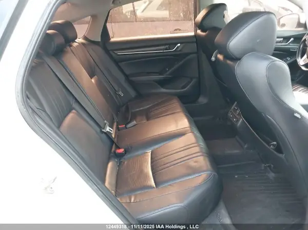1HGCV1F9XJA800067 2018 HONDA ACCORD - Image 8