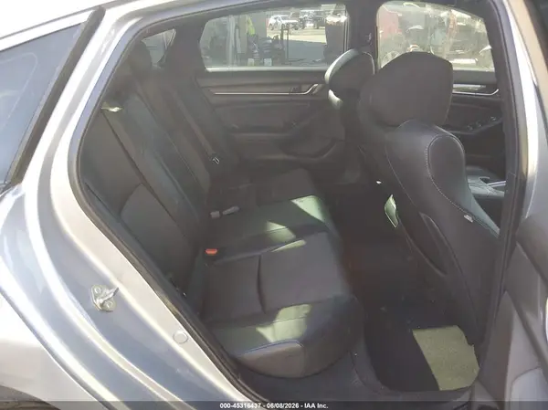 1HGCV2E30JA047104 2018 HONDA ACCORD - Image 8