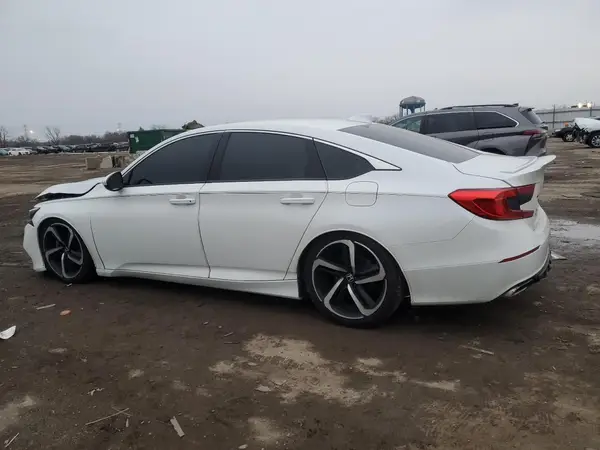 1HGCV2E30KA028778 2019 HONDA ACCORD - Image 2