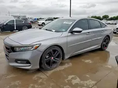 1HGCV2E30KA033074 2019 HONDA ACCORD