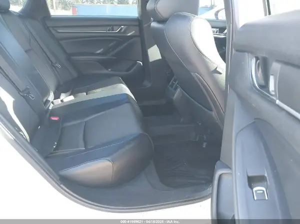 1HGCV2E31JA011664 2018 HONDA ACCORD - Image 8