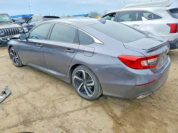 1HGCV2E31JA014046 2018 HONDA ACCORD - Image 2