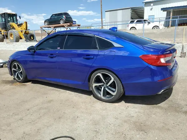 1HGCV2E31JA014547 2018 HONDA ACCORD - Image 2