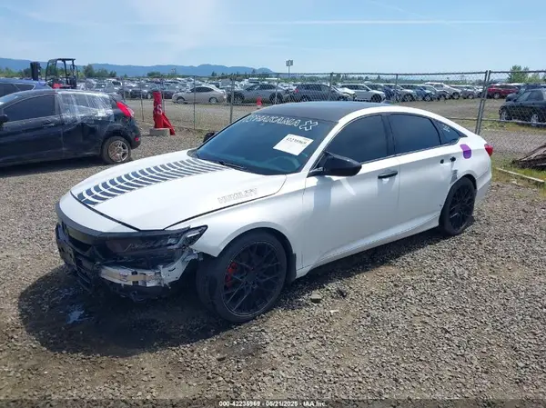 1HGCV2E31KA019605 2019 HONDA ACCORD - Image 2