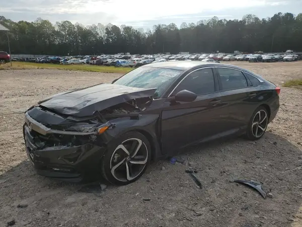 1HGCV2E32JA046438 2018 HONDA ACCORD - Image 1