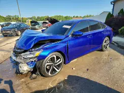 1HGCV2E33JA042852 2018 HONDA ACCORD