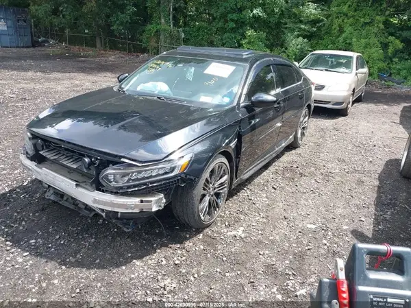 1HGCV2E33JA044214 2018 HONDA ACCORD - Image 2