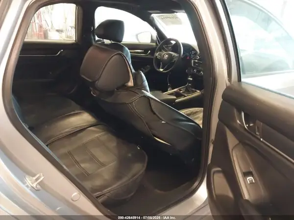 1HGCV2E33JA050157 2018 HONDA ACCORD - Image 8