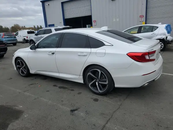 1HGCV2E33KA019606 2019 HONDA ACCORD - Image 2