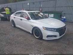 1HGCV2E34JA040592 2018 HONDA ACCORD