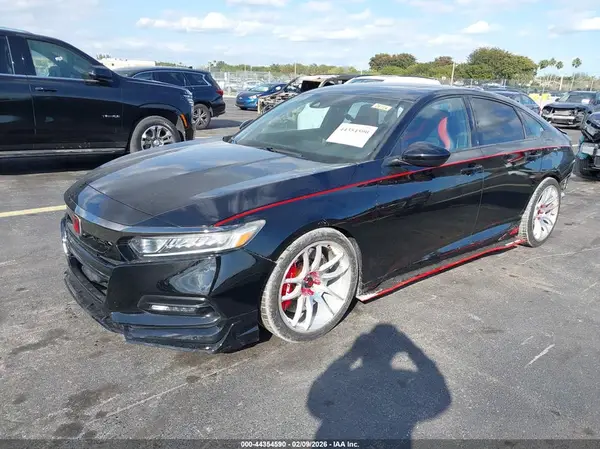 1HGCV2E34JA042245 2018 HONDA ACCORD - Image 2