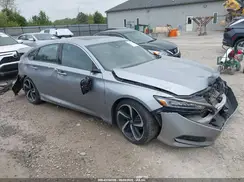 1HGCV2E34JA042939 2018 HONDA ACCORD