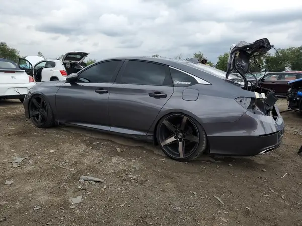 1HGCV2E35JA010811 2018 HONDA ACCORD - Image 2