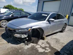 1HGCV2E35JA042951 2018 HONDA ACCORD