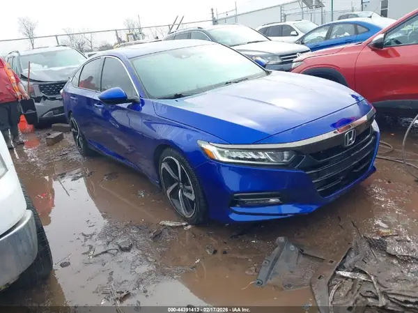1HGCV2E35KA013726 2019 HONDA ACCORD - Image 1