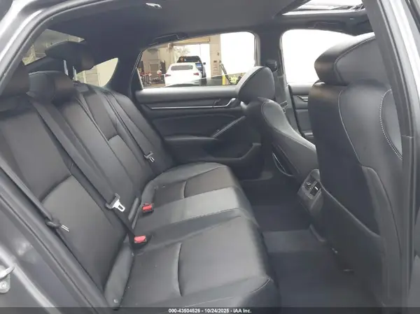 1HGCV2E36JA041307 2018 HONDA ACCORD - Image 8