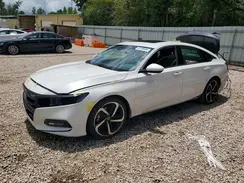 1HGCV2E37JA001320 2018 HONDA ACCORD
