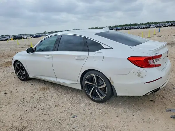 1HGCV2E37JA040585 2018 HONDA ACCORD - Image 2