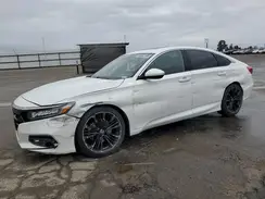 1HGCV2E37JA053496 2018 HONDA ACCORD
