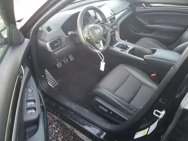 1HGCV2E38JA020443 2018 HONDA ACCORD - Image 8