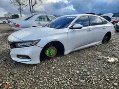 1HGCV2E39JA049224 2018 HONDA ACCORD