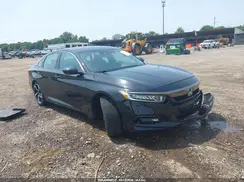 1HGCV2E3XJA002333 2018 HONDA ACCORD