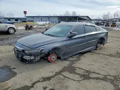 1HGCV2E3XJA044677 2018 HONDA ACCORD