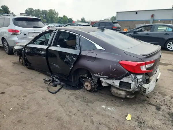 1HGCV2E3XKA012328 2019 HONDA ACCORD - Image 2